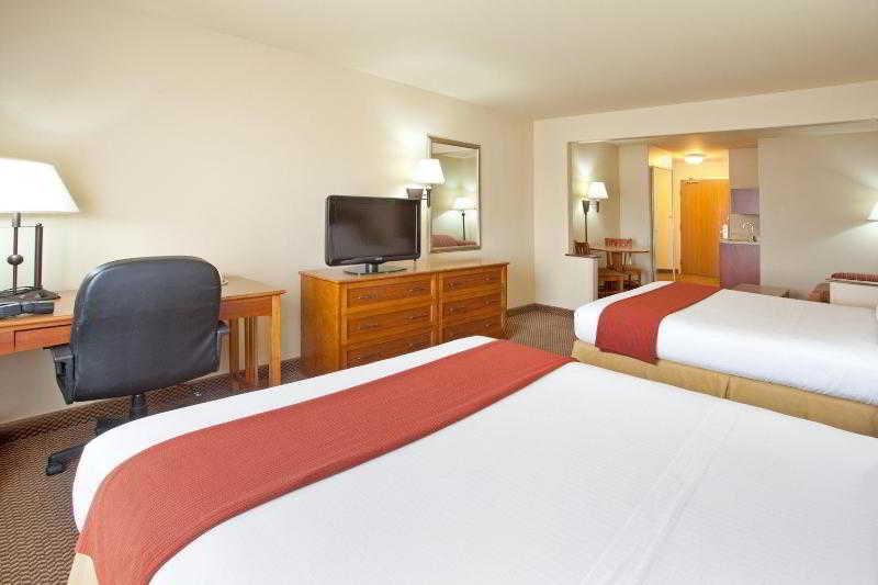 Holiday Inn Express Hotel & Suites Cedar City By Ihg Экстерьер фото