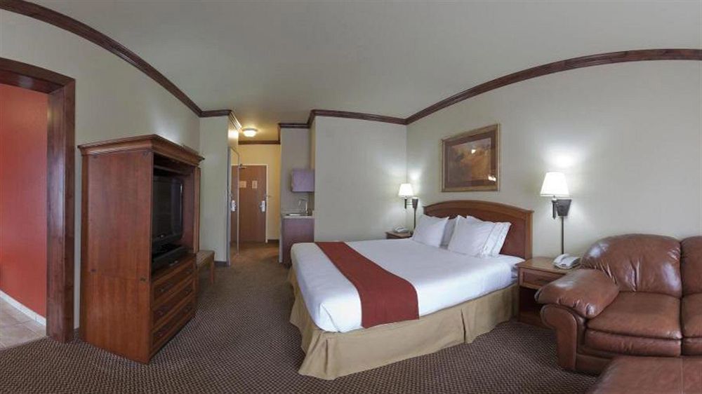 Holiday Inn Express Hotel & Suites Cedar City By Ihg Экстерьер фото